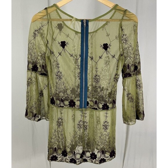 BKE Women’s Green Whimsy Goth Sheer Lace Bell Sleeve Babydoll Top Fairy Sz S - Picture 2 of 9